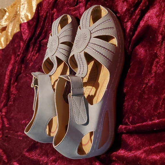 Women's Summer Sandal Beach Wedge - Picture 2 of 3